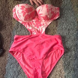 Aerie swimsuit. One piece high waisted